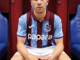 Trabzonspor, Benjamin Bouchouari ile 3+1 yıllık sözleşme imzaladı
