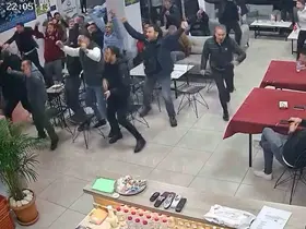 Trabzonspor gol attı taraftarlar böyle coştu
