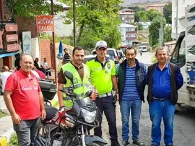Trafik ekiplerinden motosiklet sürücülerine bilgilendirme
