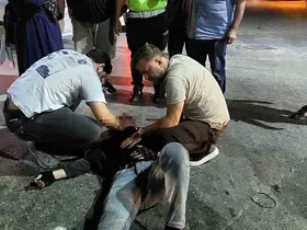 Trafikten men motosiklet ile kazaya karışan genç yaralandı
