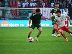 Trendyol 1. Lig Play-Off Final: Esenler Erokspor: 0 - Çorum FK: 1 (İlk yarı)
