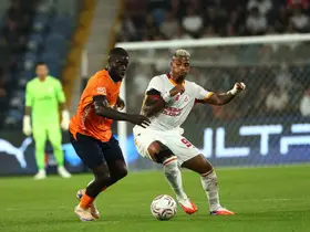 Trendyol Süper Lig: Başakşehir: 0 - Galatasaray: 1 (İlk yarı)
