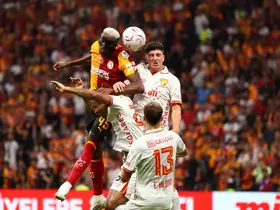 Trendyol Süper Lig: Galatasaray: 0 - Göztepe: 0 (Maç devam ediyor)
