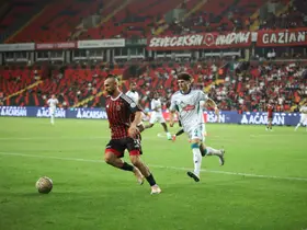 Trendyol Süper Lig: Gaziantep FK: 1 - Çaykur Rizespor: 2 (Maç sonucu)
