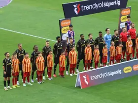 Trendyol Süper Lig: Kayserispor: 0 - Göztepe: 0 (İlk yarı)
