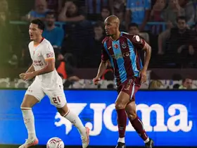 Trendyol Süper Lig: Trabzonspor: 3- Galatasaray:0 (İlk yarı)
