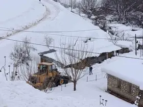 Tunceli’de karla mücadele çalışmalarını aralıksız sürdürüyor
