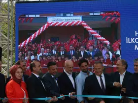Turgut Aydın’ın memleketine vefası okullarla taçlandı
