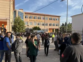 Turgutlu’daki saldırıda görgü tanıkları: "Elinde tüfek vardı müdahale edemezdik"

