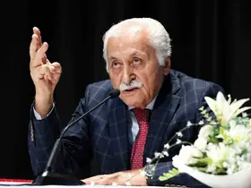 Türk edebiyatının usta ismi Yavuz Bülent Bakiler vefat etti
