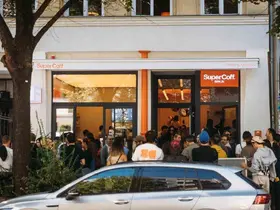 Türk girişimci Berlin’de kahve zincirinin ilk mağazasını açtı
