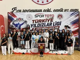 Türkiye Spor Toto Yıldızlar Ligi Karate Şampiyonası, Eskişehir’de gerçekleştirildi
