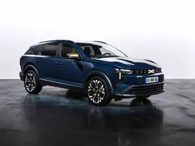 Türkiye’de üretilecek Dacia Striker tanıtıldı
