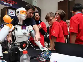 Türkiye’nin geleceğine yön verecek projeler Diyarbakır’da TEKNOFEST’te yarışıyor
