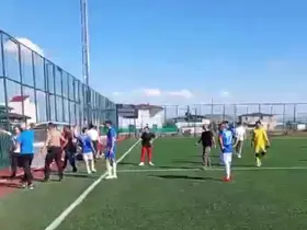 Türkoğlu’nda şampiyonluk maçı sonrası kavga
