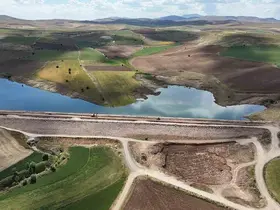 Uğrak Göleti’nde çalışmalar devam ediyor
