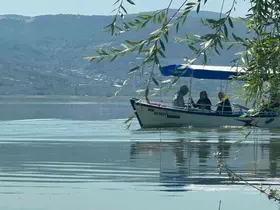 Uluabat Gölü’nün suları çekildi; Gölyazı’da hayat normale döndü
