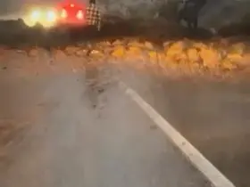 Uludağ yolunda heyelan korkuttu

