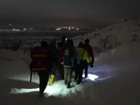 UMKE, araçları kara saplanınca vakaya yürüyerek ulaştı
