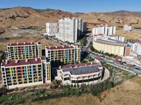 Üniversite öğrencileri ile ilçe nüfusu ikiye katlandı: Yurtlarda doluluk oranı yüzde 90’ı aştı
