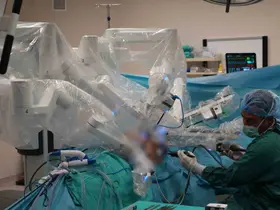 Ürolojide robotik ameliyatla üç boyutlu ve hassas cerrahi
