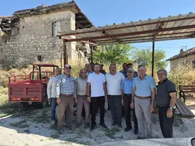 Uşak İl Tarım ve Orman Müdürlüğü personelleri üreticilerle bir araya geldi
