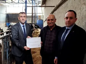 Uşak’ta iki işletme daha hastalıktan ari belgesi aldı
