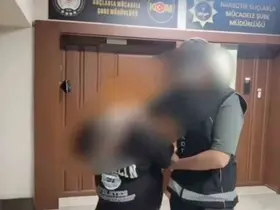 Uyuşturucu taciri suçüstü yakalandı
