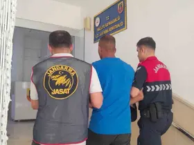 Uyuşturucudan aranan şahıs yakalandı
