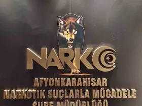 Uyuşturucuyla yakalanan 3 kişi gözaltına alındı

