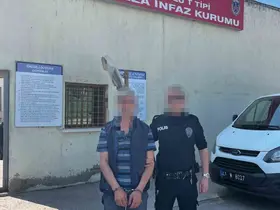 Uzaklaştırma kararını hiçe saydı, polise direndi
