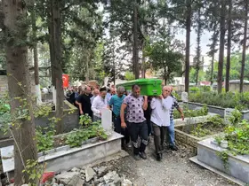 Üzerine benzin dökerek kendini yakan zihinsel engelli şahıs, 9 gün sonra yaşam mücadelesini kaybetti

