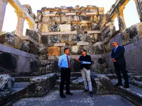 Vali Akbıyık, Euromos Antik Kenti’ndeki çalışmaları inceledi
