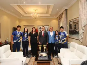 Vali Akbıyık Türkiye şampiyonu olan Yıldız rafting sporcularını ağırladı
