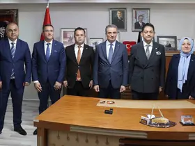 Vali Aydın Baruş, Erzurum Ticaret Borsası’nın stratejik projelerini inceledi
