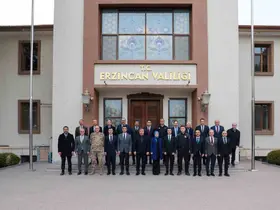 Vali Aydoğdu başkanlığında 29. Birim Amirleri Toplantısı yapıldı
