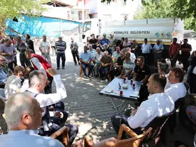 Vali Aydoğdu, yangından etkilenen Kışlacık köyünü ziyaret etti
