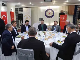 Vali Çağatay gaziler ve şehit aileleriyle onur yemeğinde buluştu
