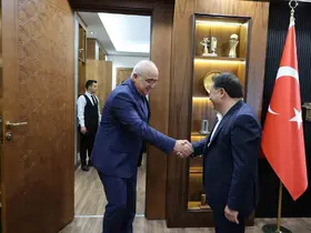 Vali Çiçek, GÖKTİM KartalAir Takımı Dünya Şampiyonlarını kabul etti
