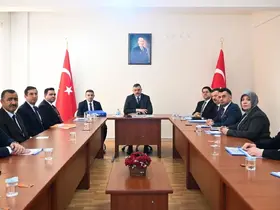Vali Çiftçi, Aziziye’de devam eden kamu projeleri hakkında bilgi aldı

