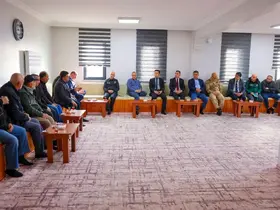 Vali Eldivan Sancaktepe’de vatandaşların taleplerini dinledi
