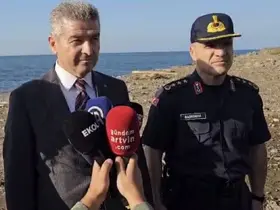 Vali Ergün: "Büyük ihtimal Rusya-Ukrayna Savaşı’ndan buraya gelen bir insansız deniz aracı; Ters dönmüş vaziyette olduğunu tahmin ediyoruz"
