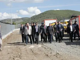 Vali Işın ve Bakan Danışmanı Karaca, hayvan barınaklarını inceledi
