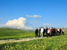 Vali Karakaya, Sütey Yaylası’nda doğa yürüyüşü yaptı
