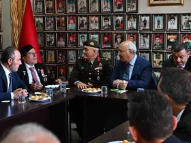 Vali Köşger: "Huzur ve refahı gazilerimize borçluyuz"
