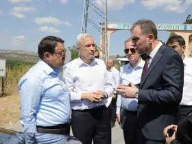 Vali Musa Işın, yol yapım çalışmalarını yerinde inceledi
