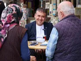 Vali Sözer, esnaf ve vatandaşlarla buluştu
