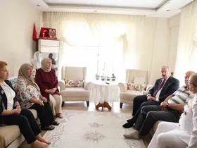 Vali Toraman 19 Eylül Gaziler Günü’nde gazi ziyareti gerçekleştirdi
