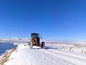 Van-Bahçesaray yolu ulaşıma kapatıldı
