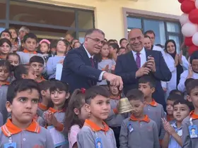 Van’da 275 bin 363 öğrenci için ders zili çaldı
